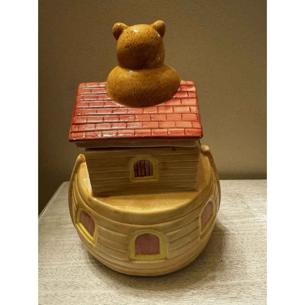 Vintage Jay Import Noahs Ark Ceramic Cookie Jar 3D Animal Collectible 11”